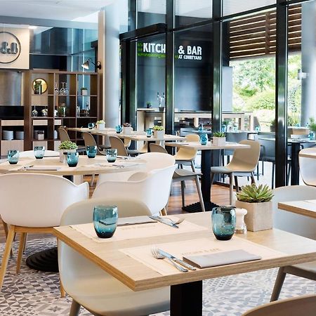 Готель Courtyard By Marriott Toulouse Airport Екстер'єр фото
